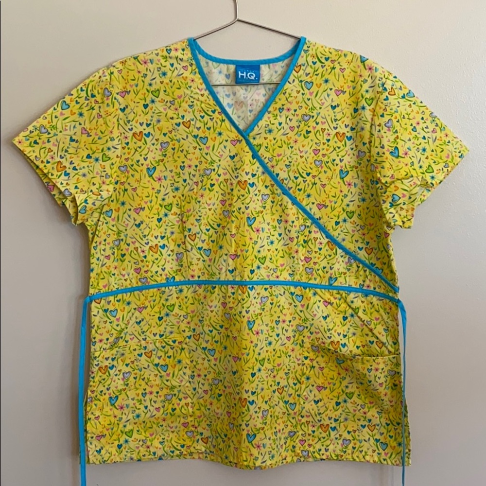Scrub H.Q. by Cherokee Print Top